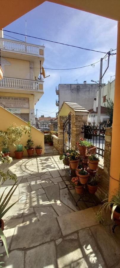 Sunny House - Ηλιόλουστο Leilighet Volos Eksteriør bilde